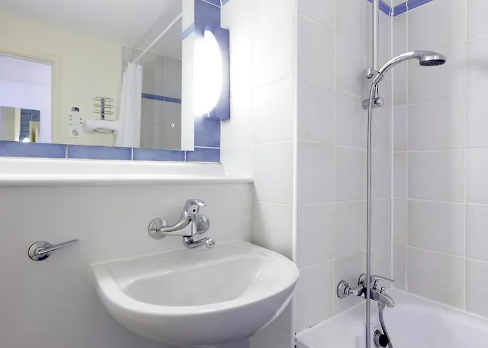 Campanile & Restaurant Oost Hotel 3*