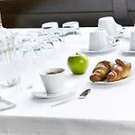 Campanile & Restaurant Oost