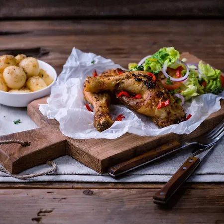 Campanile & Restaurant Oost Отель