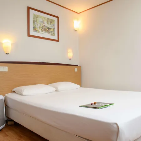 Отель Campanile & Restaurant Oost Роттердам