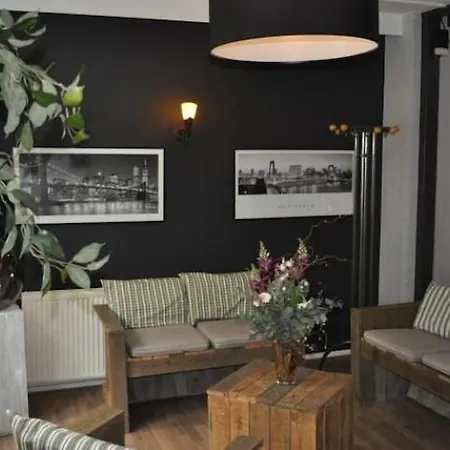 호텔 Campanile & Restaurant Oost 로테르담