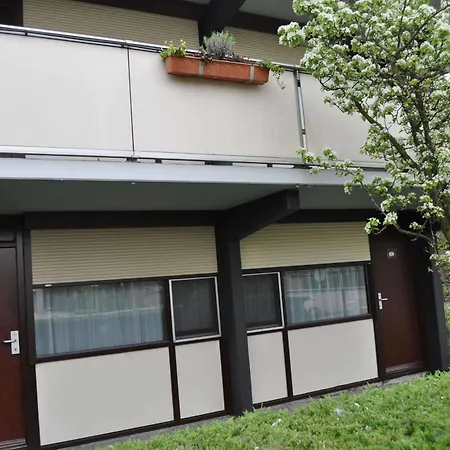 Campanile & Restaurant Oost 호텔 3*