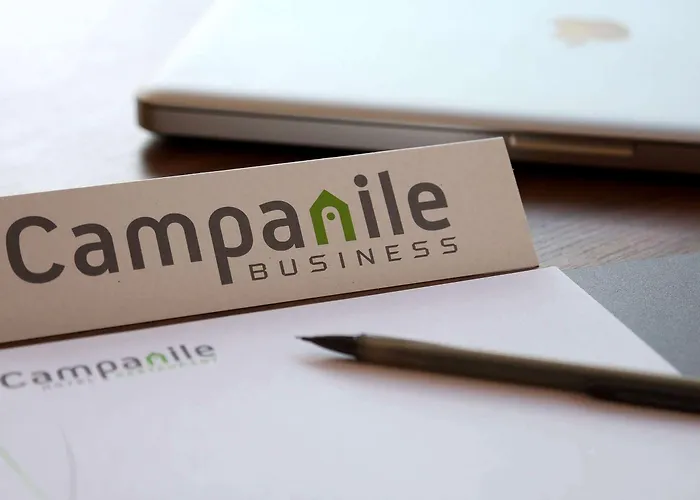 Hotel Campanile & Restaurant Oost 3*