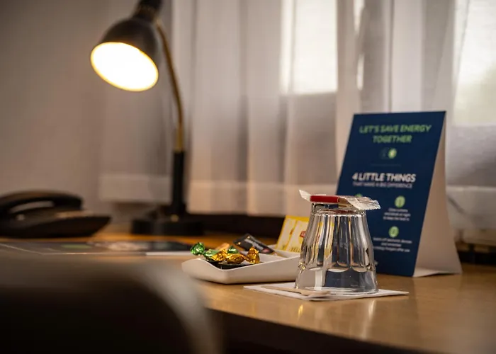 Campanile & Restaurant Oost