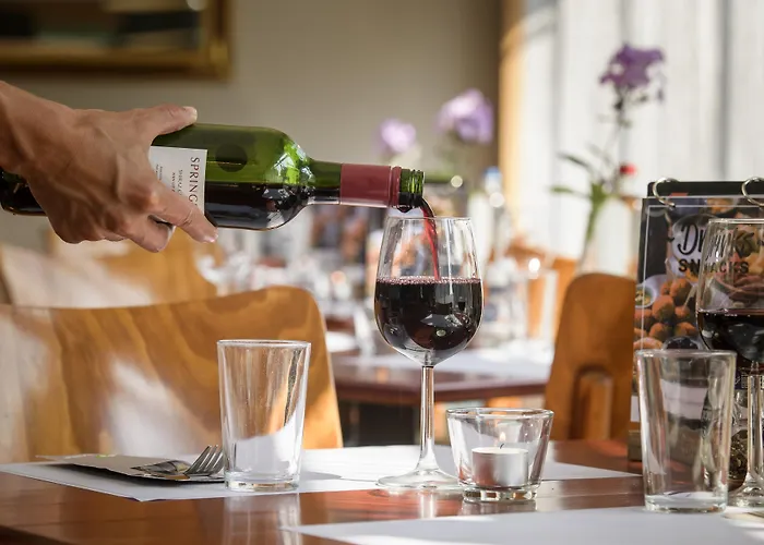 Hotel Campanile & Restaurant Oost