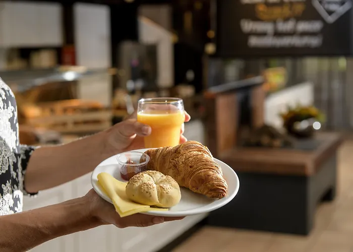 Szálloda Campanile & Restaurant Oost Rotterdam