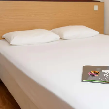 Hotel Campanile & Restaurant Oost